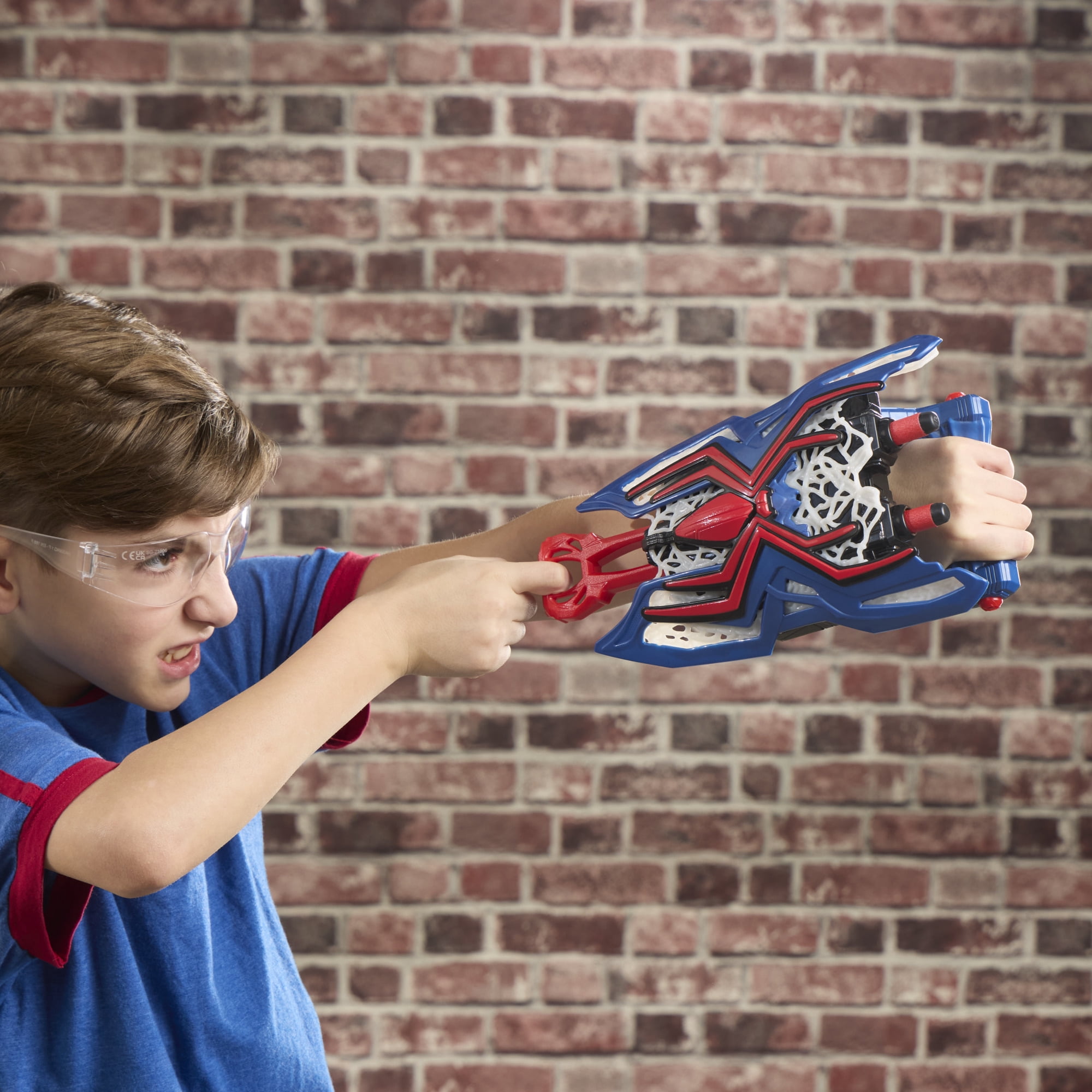 Marvel Studios Spider-Man Brand New Day Nerf Web Strike Blaster Role Play Toy