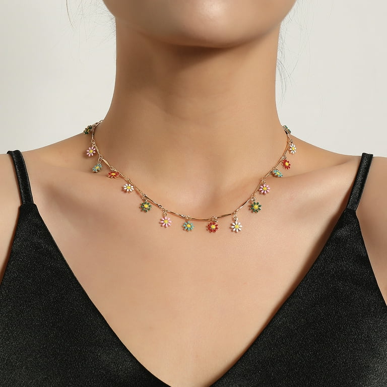 hjælpeløshed Glamour sejr Cute Choker Necklace Colorful Daisy Flower/Tiny Coin/ Satellite Beaded  Layered Choker Gold Dainty Simple Chokers for Women Girls - Walmart.com