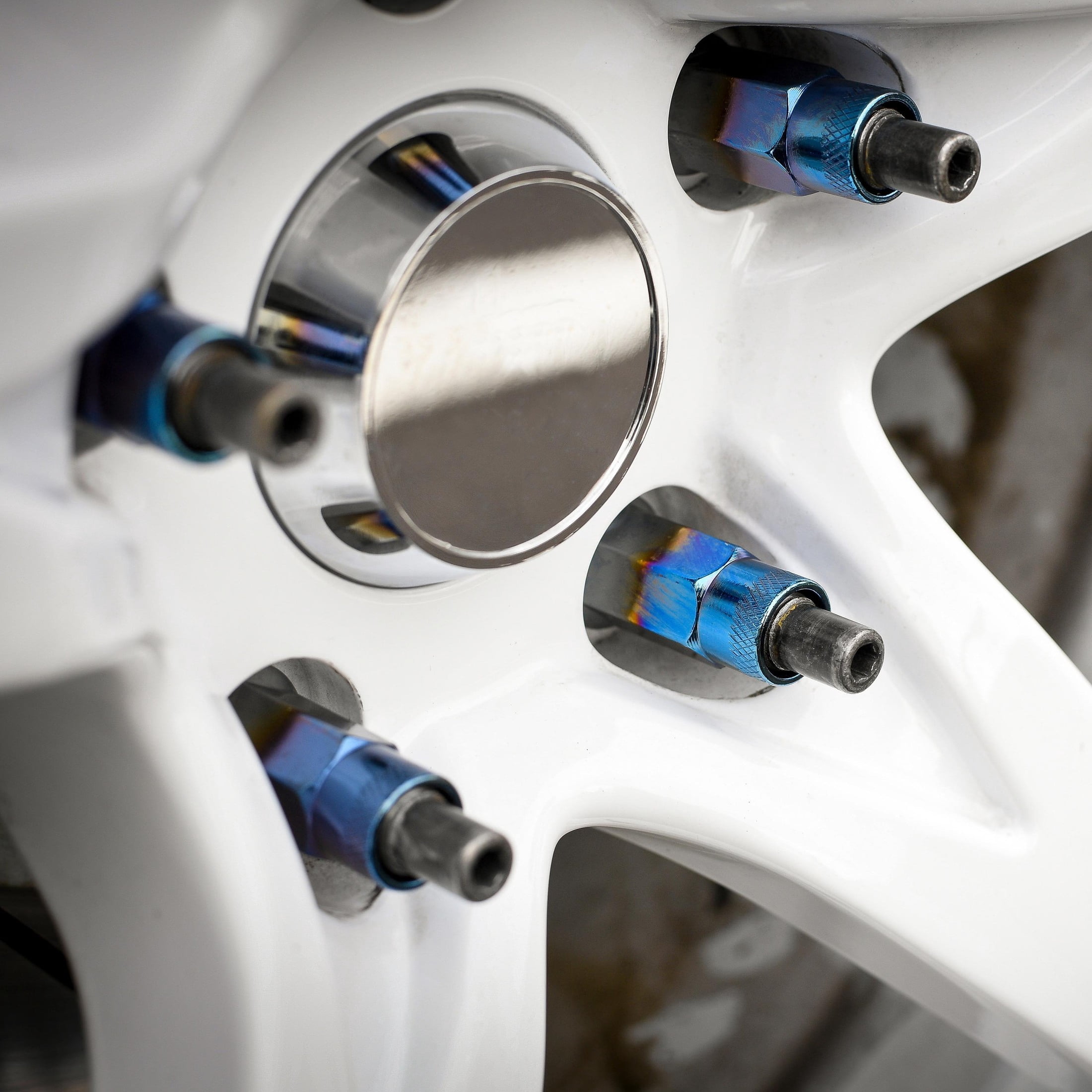 Dorman 713-485T Wheel Lug Nut for Specific Nissan Models, Ti-Blue Chrome (Pack of 20)