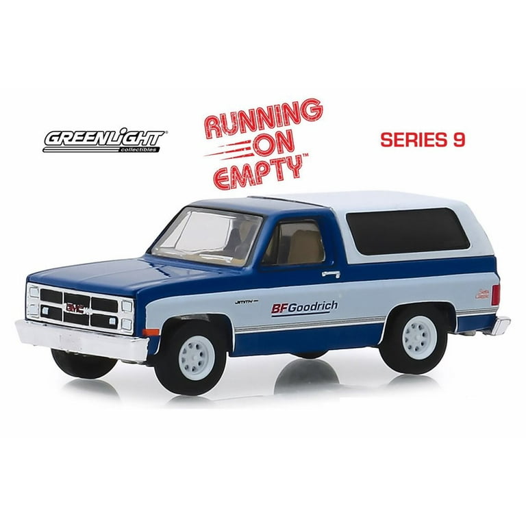 ModelToyCars 1983 GMC Jimmy Sierra Classic Pickup, Camper Shell, 1