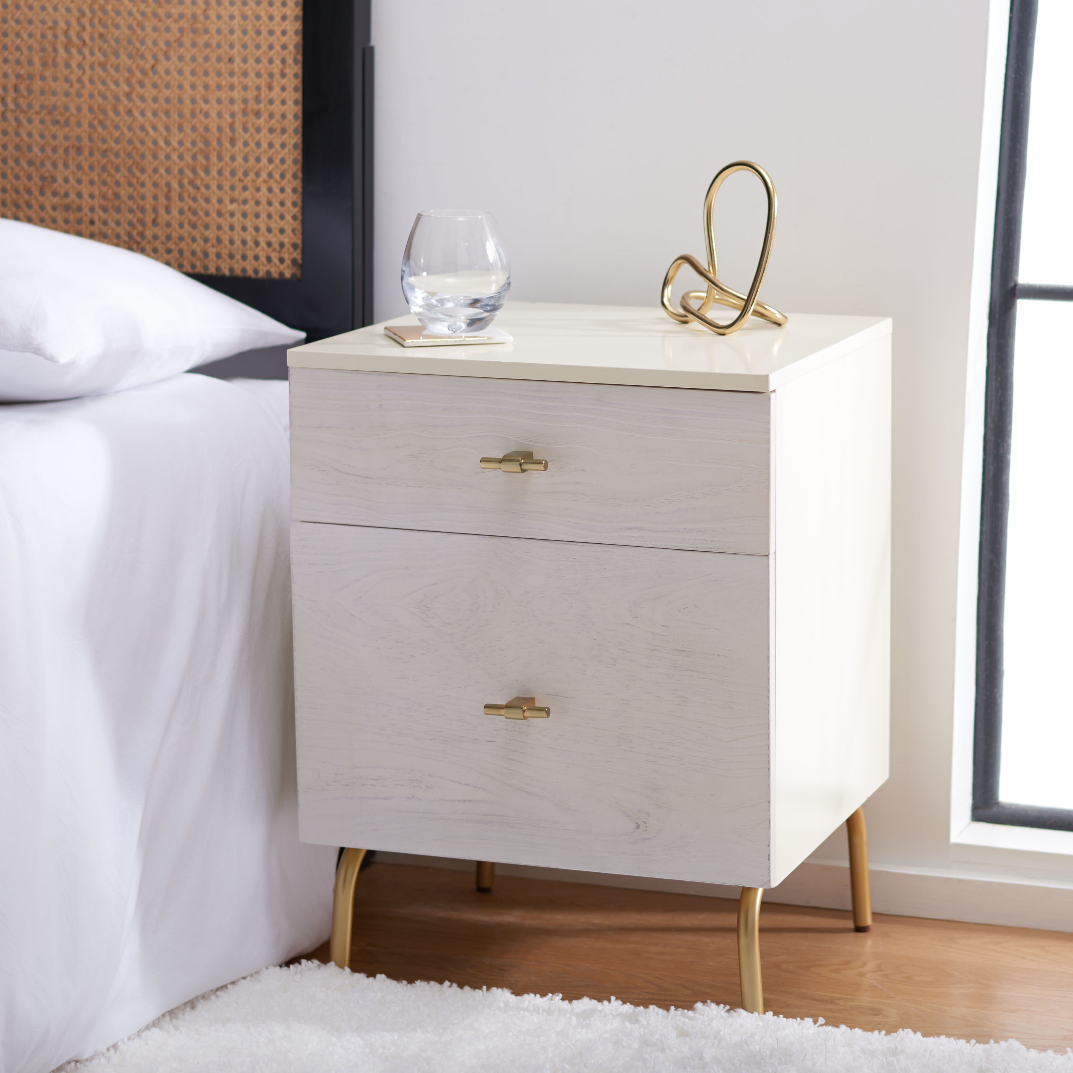 SAFAVIEH Genevieve Mid-Century 2 Drawer Nightstand, Cream/White Washed