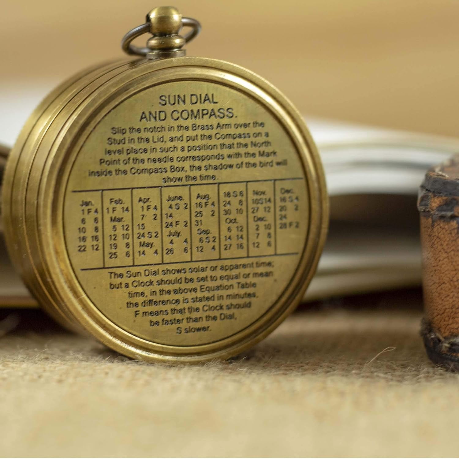 Brass Pocket Dollond London Magnetic Sundial Compass Nautical Boat Decor Antique Vintage Engraved Directional Pirate Hiking Travel Christmas Souvenirs dad Grandson Son Gift