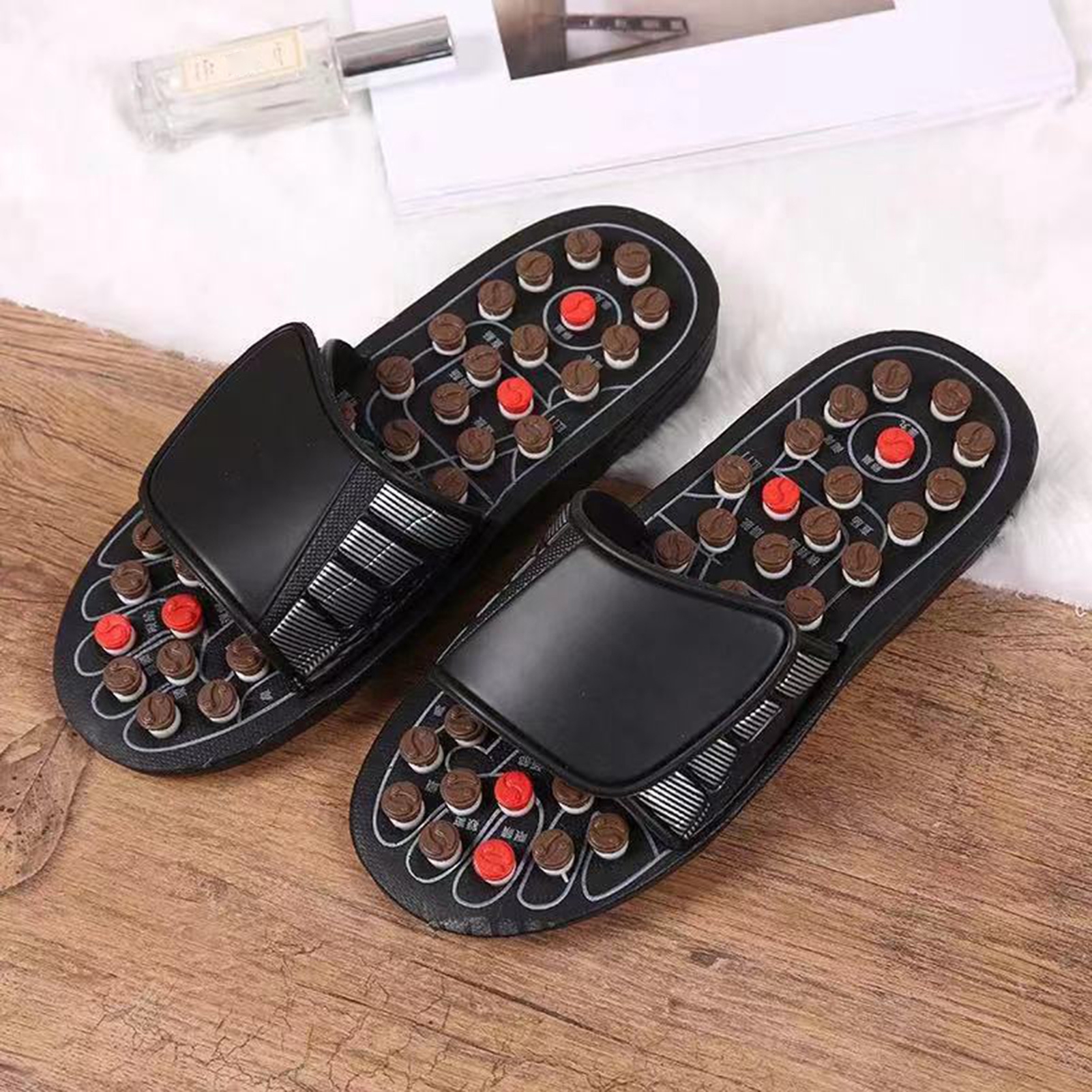 sunsanly 1 Pair Acupressure Massage Slippers Plantar Fasciitis Pain Relief Muscle Relaxation Foot Massager Home Acupuncture Sandals Slides Shoes