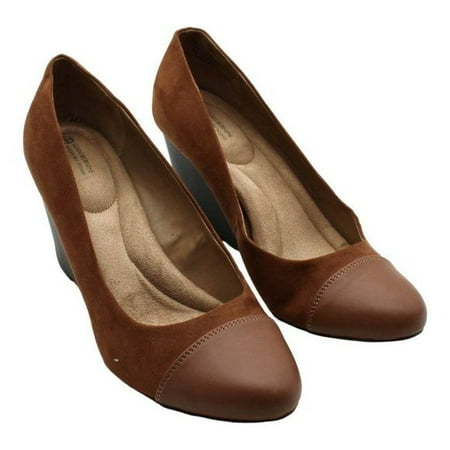 

Giani Bernini Vincentt Wedge Pumps