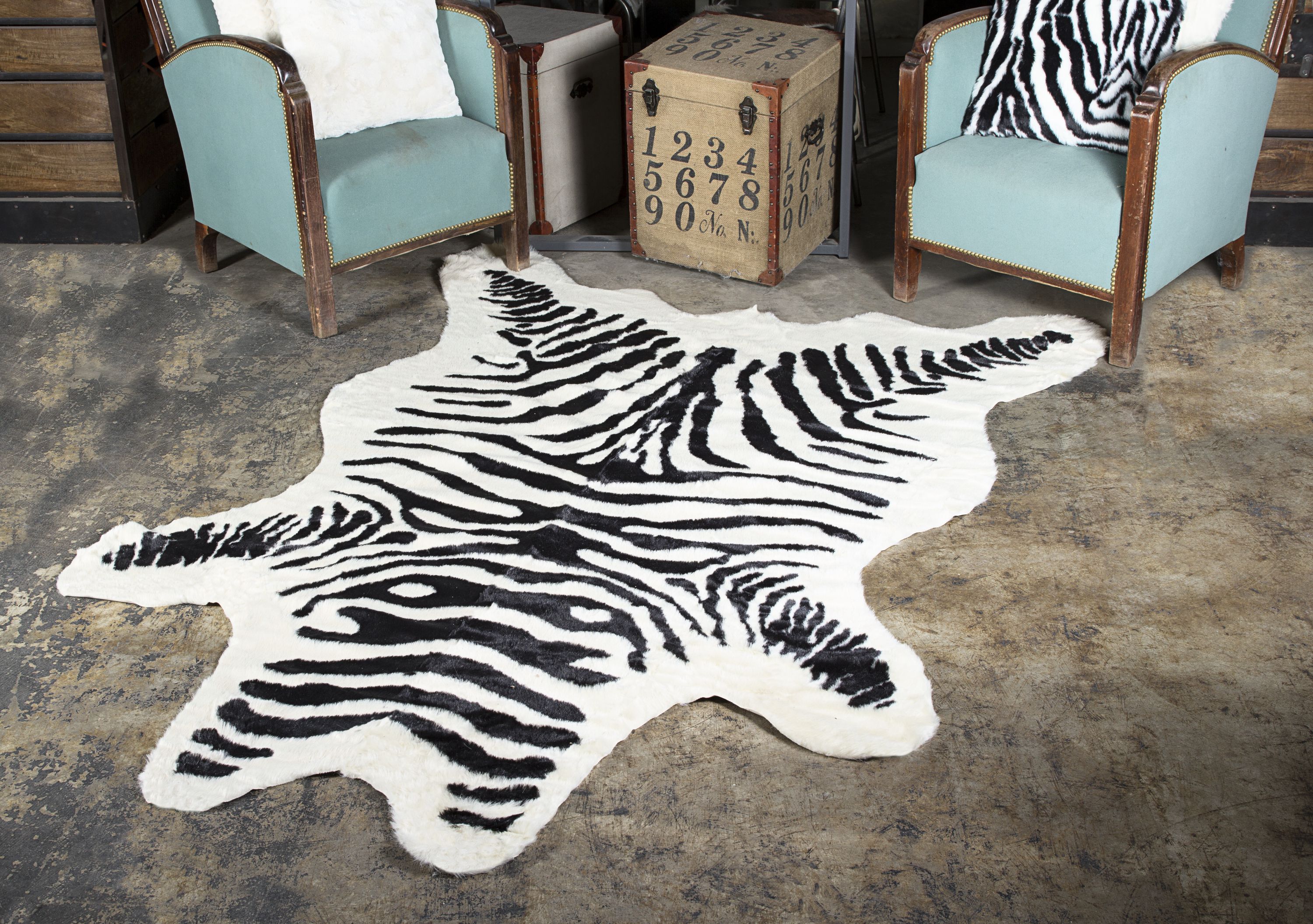 5.25" X 7.5" Zebra Black And White Faux Hide Area Rug