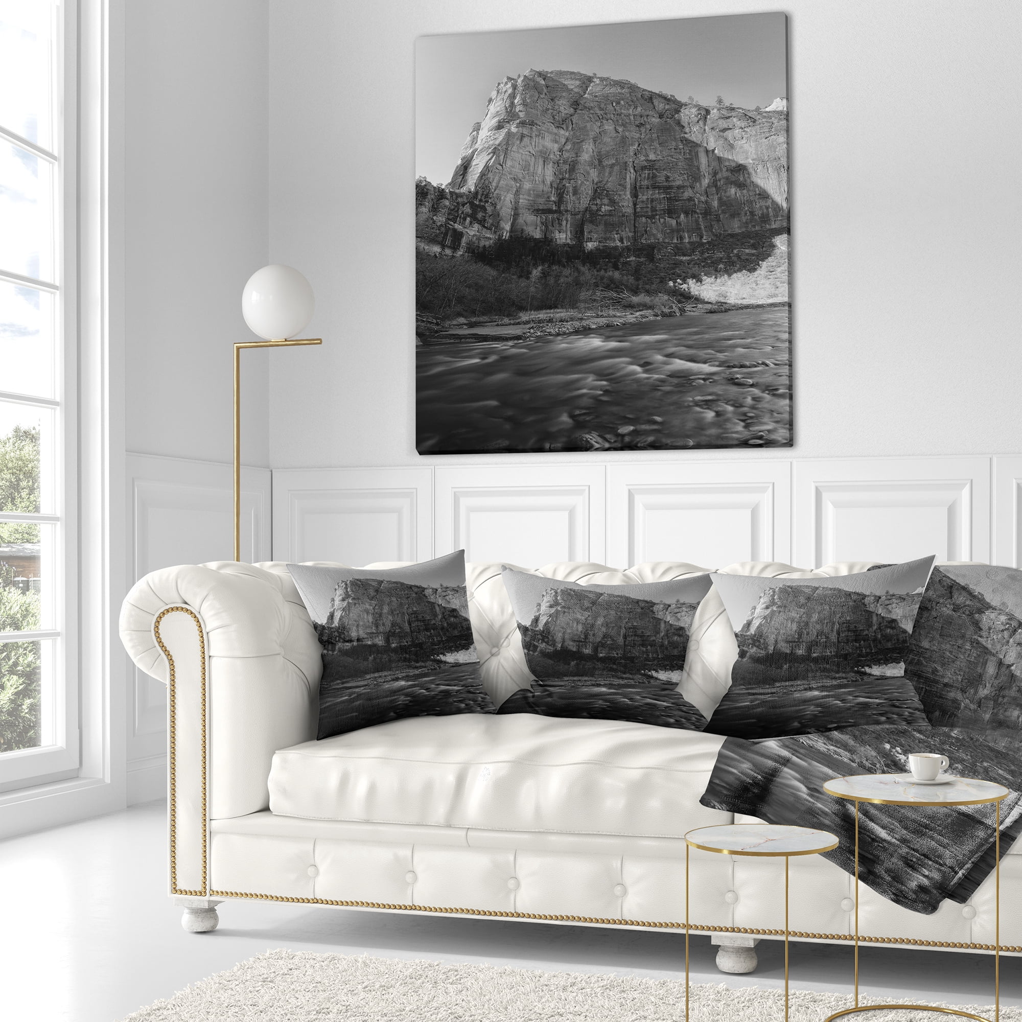 Designart Glow of Morning Dark - Landscape Photography Throw Pillow - 16x16