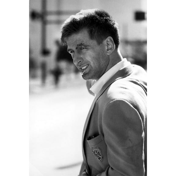 Candid Alec Baldwin with a bruise above eye Photo Print (8 x 10)