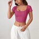 thumbnail image 2 of Camisa corta para mujer, cuello bajo, manga corta, dobladillo curvo, top ajustado, camisa de verano de color puro, rosa rojo L, 2 of 8