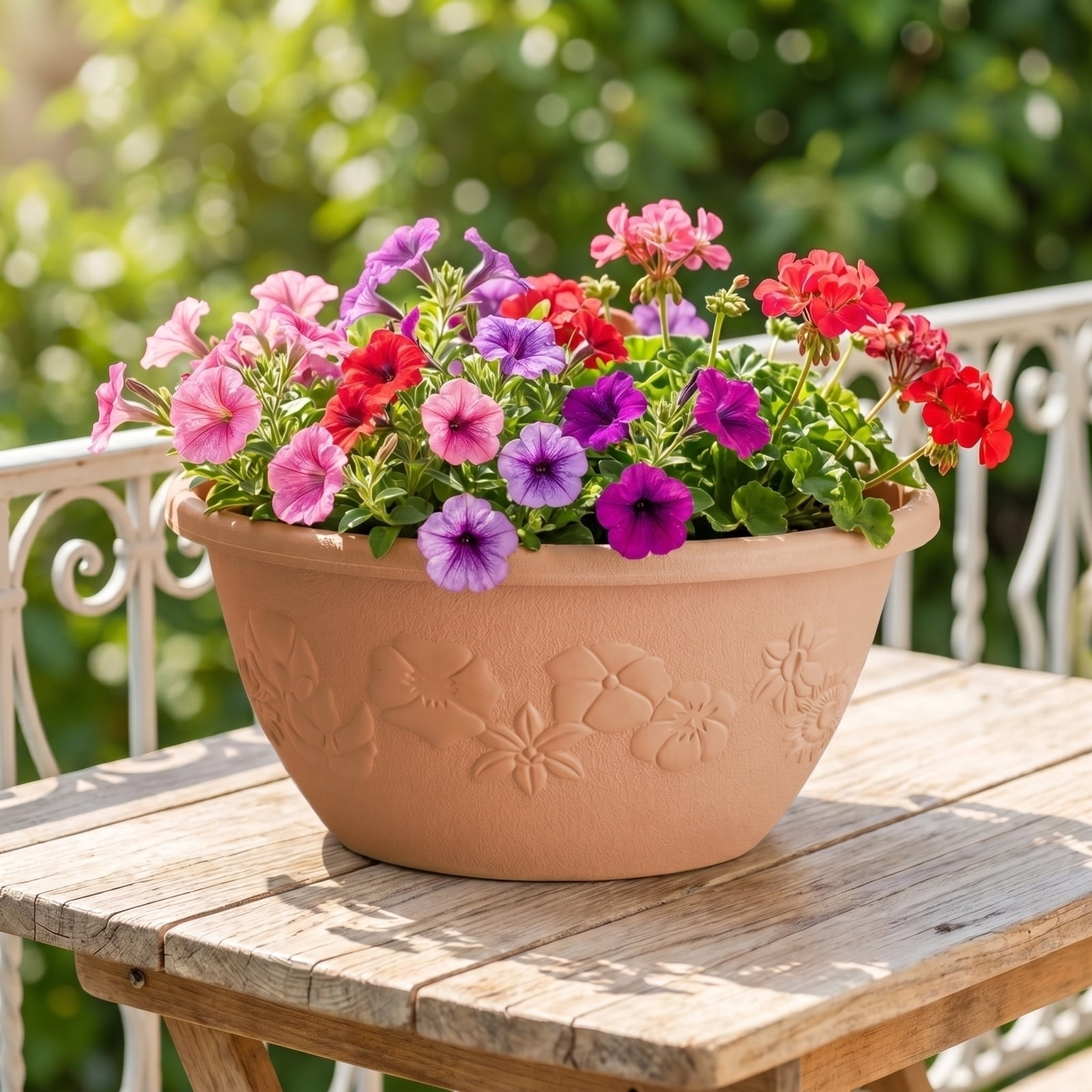 Planter Pot, Embossed Floral Light Brown Small, 1 Piece, for Railings and Wall Vertical Gardening Vegetables Flowers