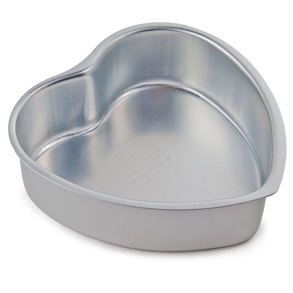 Wilton Decorator Preferred Heart Cake Pan 6"