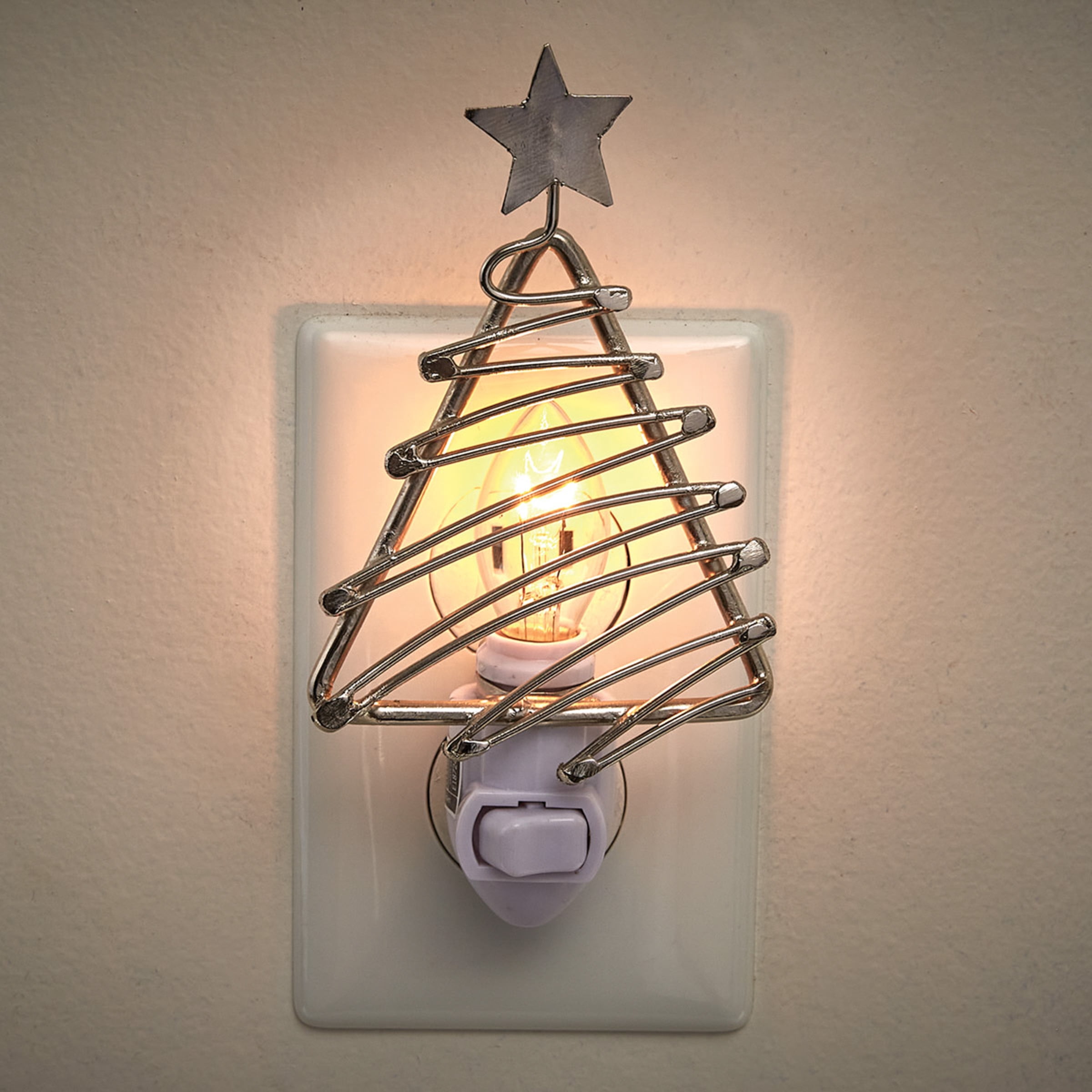 Split P Christmas Tree Night Light