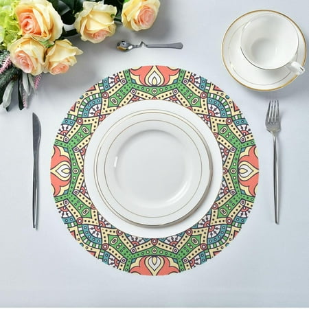 

Hidove Mandala Pattern Round Placemats 4pcs Non Slip Heat Resistant Washable Table Mats for Kitchen Dining Table Decoration 15.4