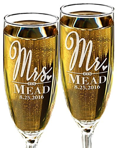 FREE P&P Mr & Mrs Wine Glass Charms Bride & Groom