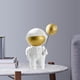thumbnail image 4 of Estatuas de astronauti Escultura Estatuilla Adornos artesanales de resina Artesanía de oficina en hogar Artesanía Escritorio Decoración de Soporte blanco perfecl Figuras de astronauta de resina, 4 of 8