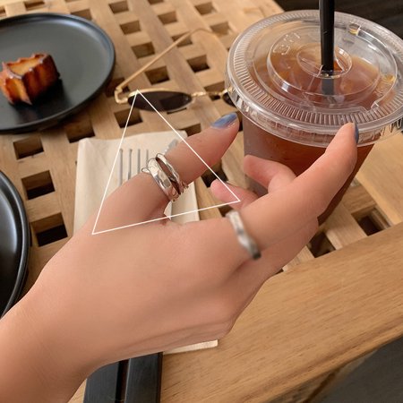 HHH Niche Retro Camellia Ring Female Affordable Luxury Fashion Heavy Industry Distressed AllMatch High Sense Opening Index Finger Ring