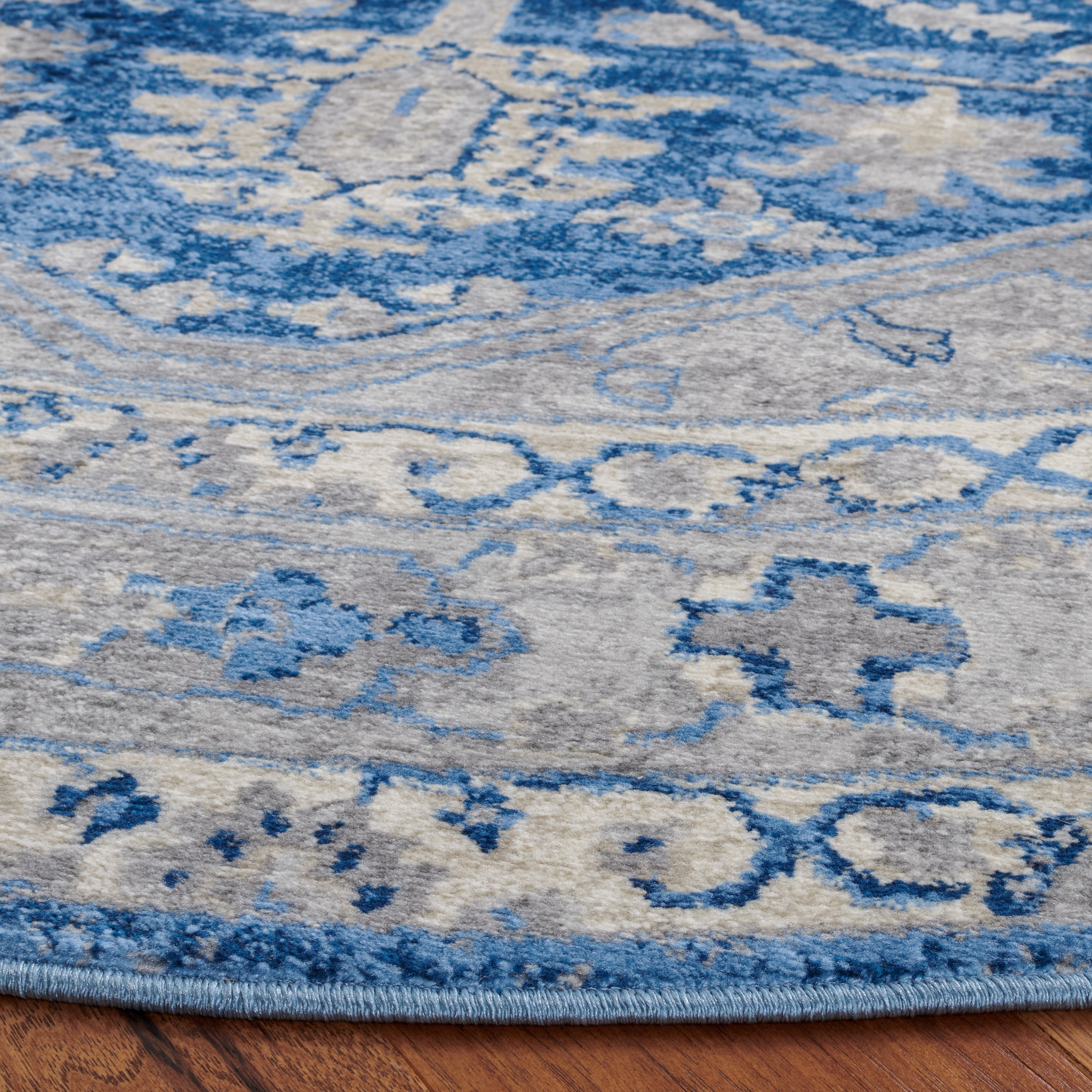 SAFAVIEH Brentwood Ezra Oriental Area Rug, Blue/Gray, 6'7" x 6'7" Round
