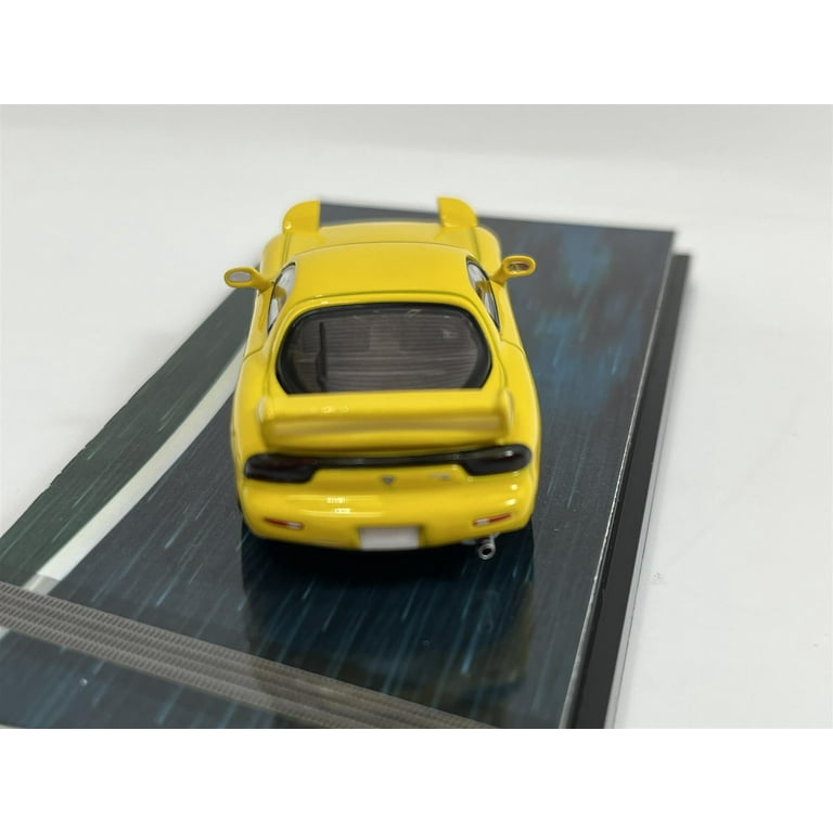 Initial D Mazda RX-7 FD3S Project D Yellow Diorama Set 1:64 Scale