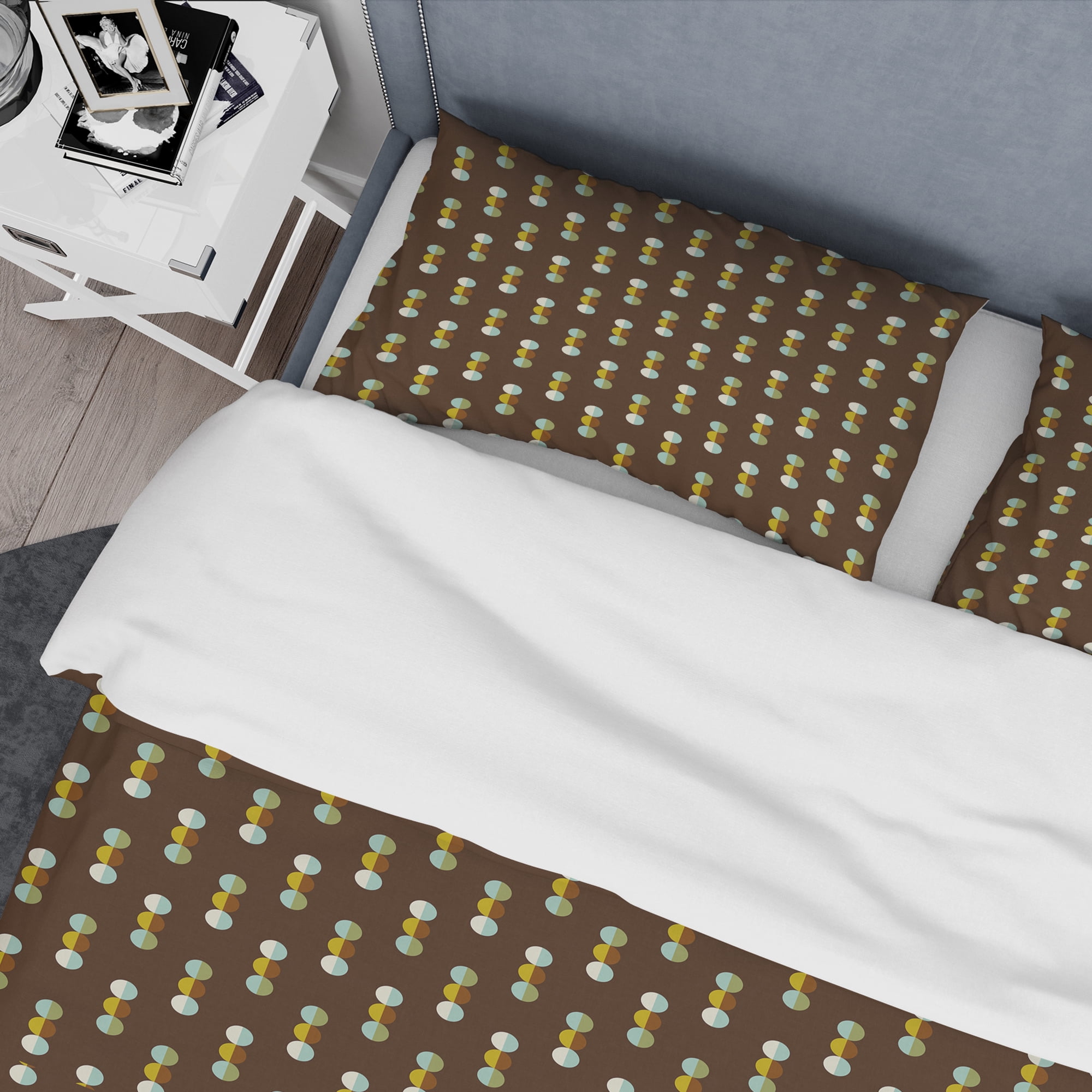 Designart 'Geometric Mod Dots' Mid-Century Modern Duvet Cover Set