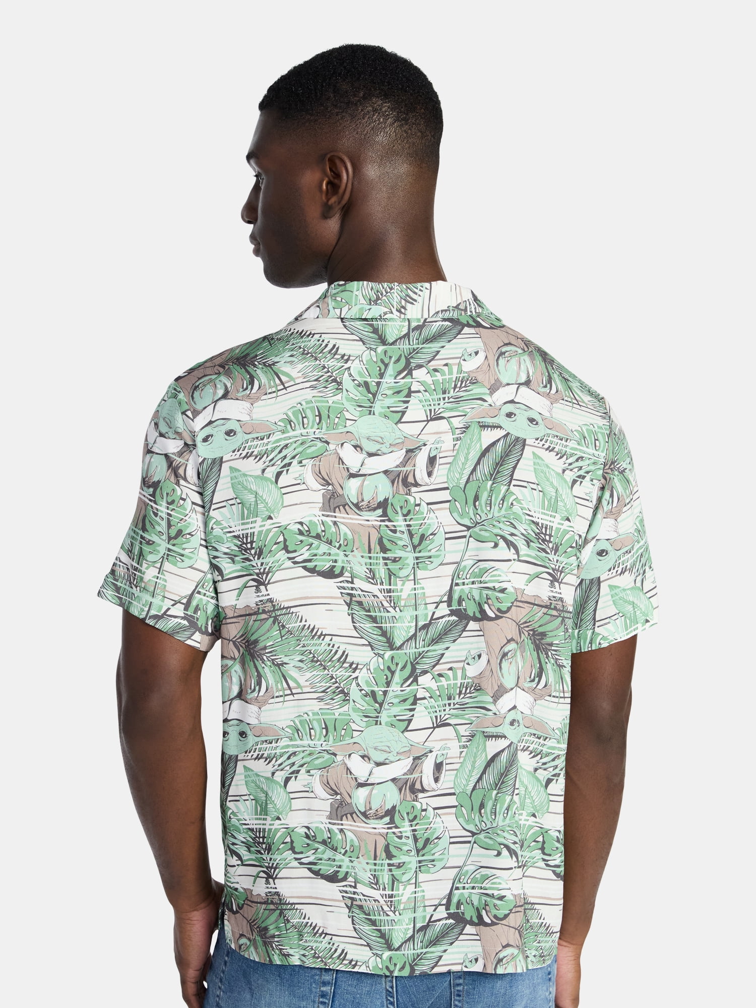 Star Wars Men's and Big Men's The Mandalorian Graphic Button-Up Shirt, Sizes S-3XL