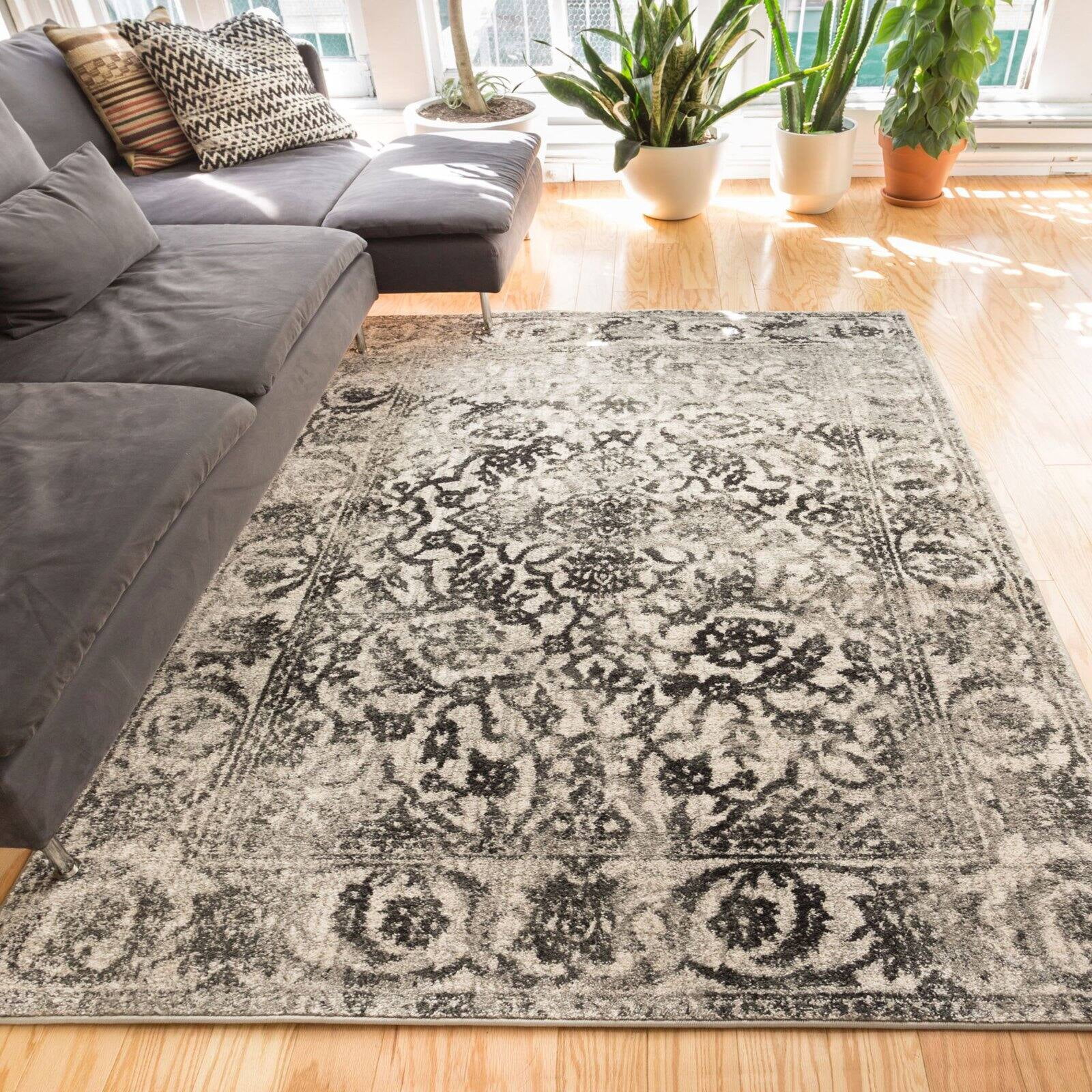 Well Woven 22874 Sydney Vintage Sheffield Grey Traditional Distressed Oriental Area Rug - 3 ft. 3 in. x 4 ft. 7 in.