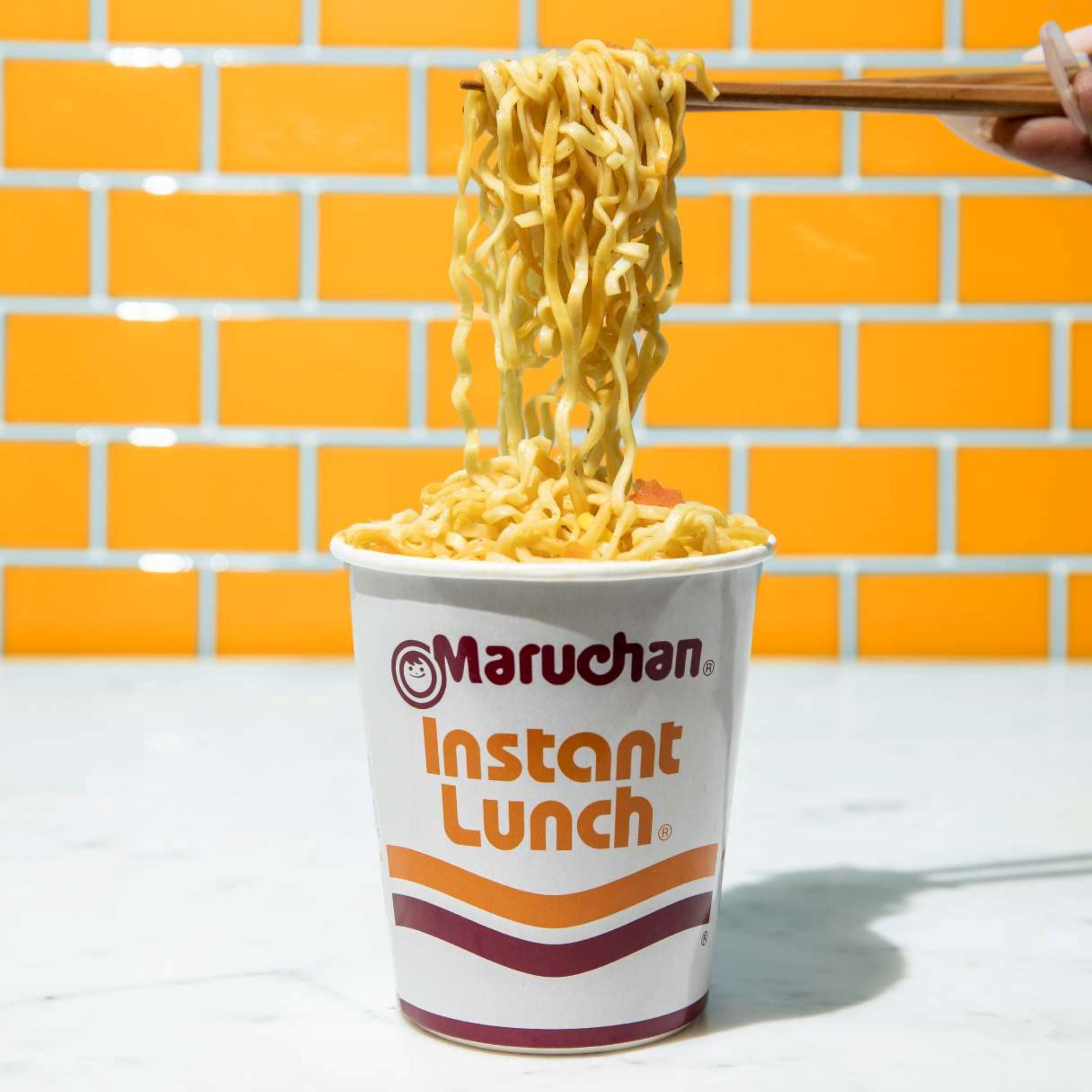 (12 pack) Maruchan Instant Lunch Ramen Noodles, Roast Chicken Flavor, 2.25 oz Cup