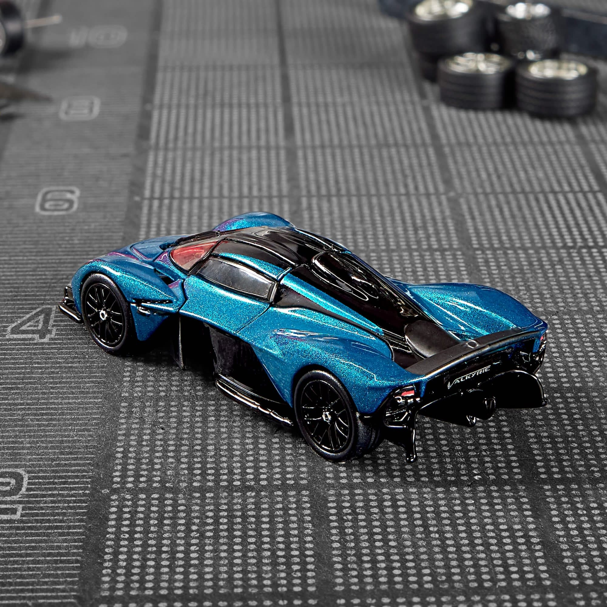 Hot Wheels Elite 64 Aston Martin Valkyrie  Premium Die-Cast Car with Opening Gull-Wing Doors, Real Riders Rubber Tires, Metal Body & Chassis  Metallic Teal  HWR91 Collector Car 1:64 Scale