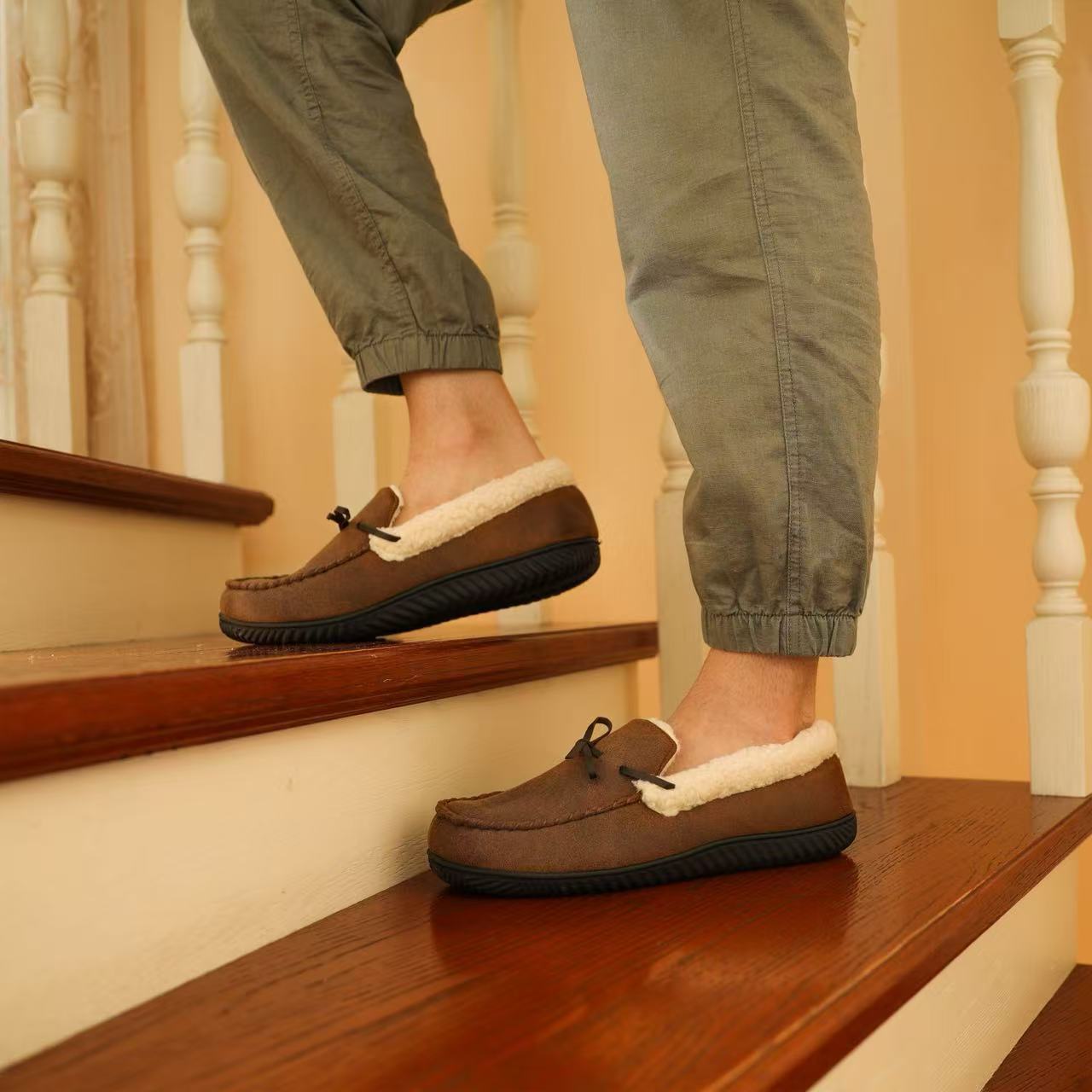 RockDove Men's Highland Memory Foam Moc Slipper photo 5