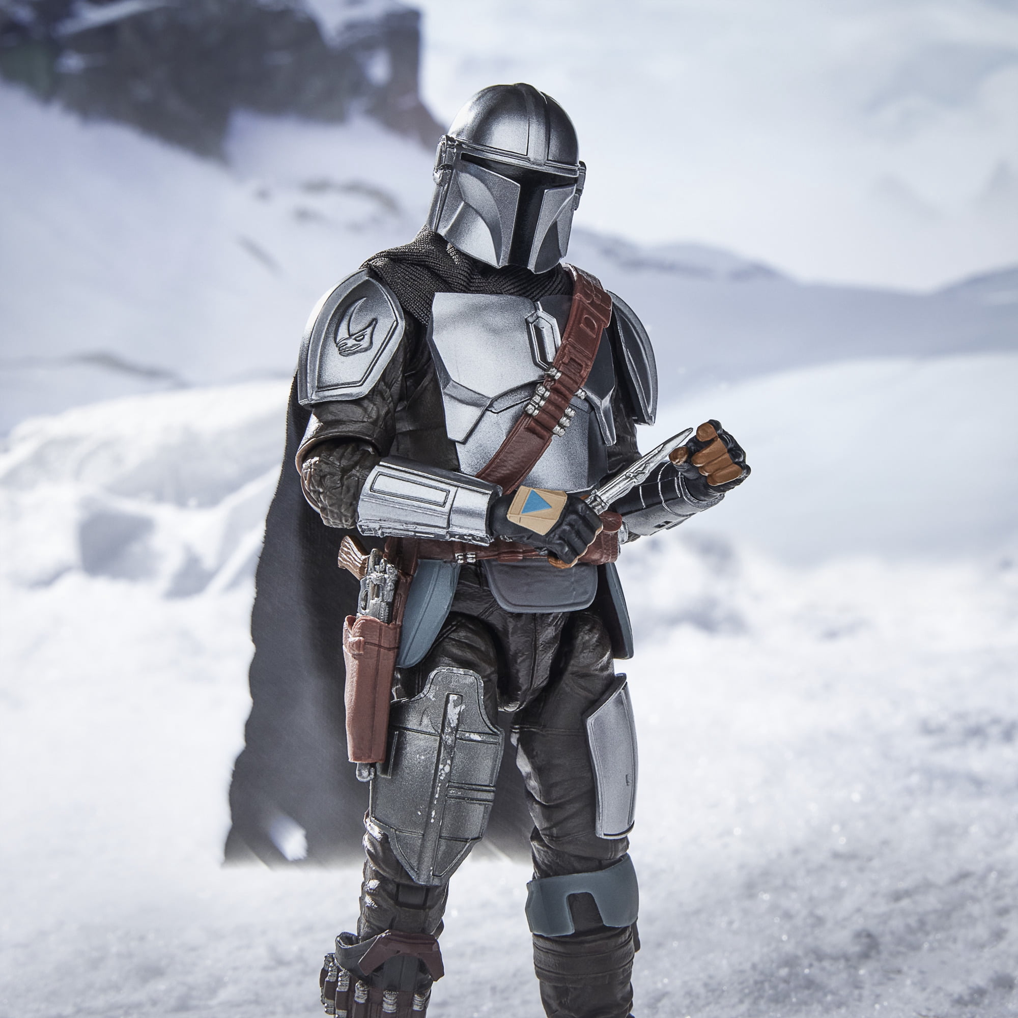 Star Wars The Black Series The Mandalorian & Grogu, Star Wars: The Mandalorian & Grogu Deluxe 6 Inch Action Figure Gift