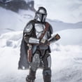 thumbnail image 6 of Star Wars The Black Series The Mandalorian & Grogu Deluxe Action Figure (6"), 6 of 10