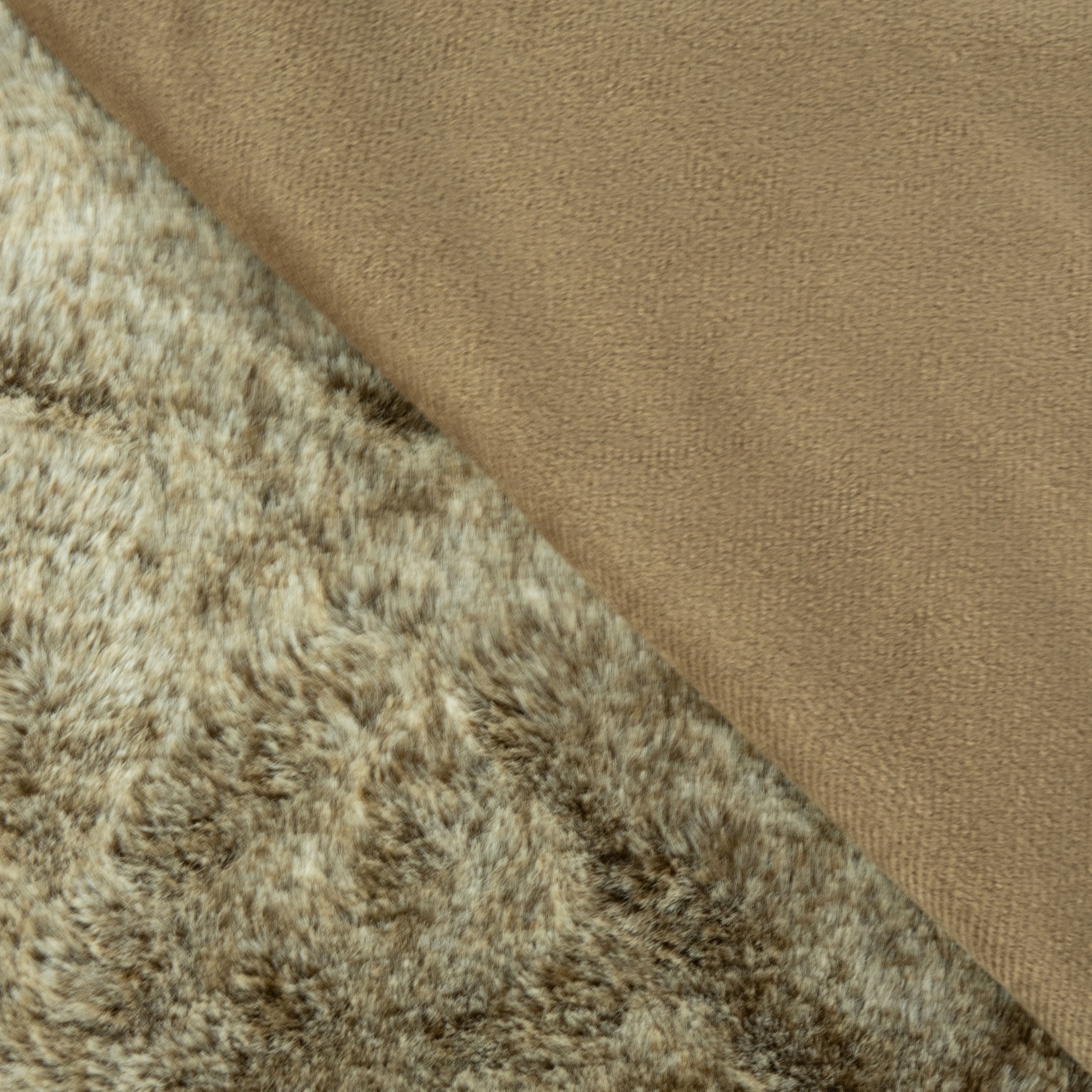 Arlee Home + Pet Waterproof Throw for Dogs and Cats