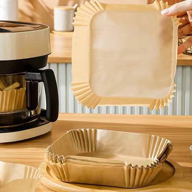 Neinkie 50 Pcs/Ensemble Papier Jetable pour Friteuse à Air Chaud, Papier Parchemin Naturel pour Friteuse à Air, Antiadhésif, Résistant à l'Huile, Papier de Qualité Alimentaire pour Cuisson Rôtissage Micro-Ondes