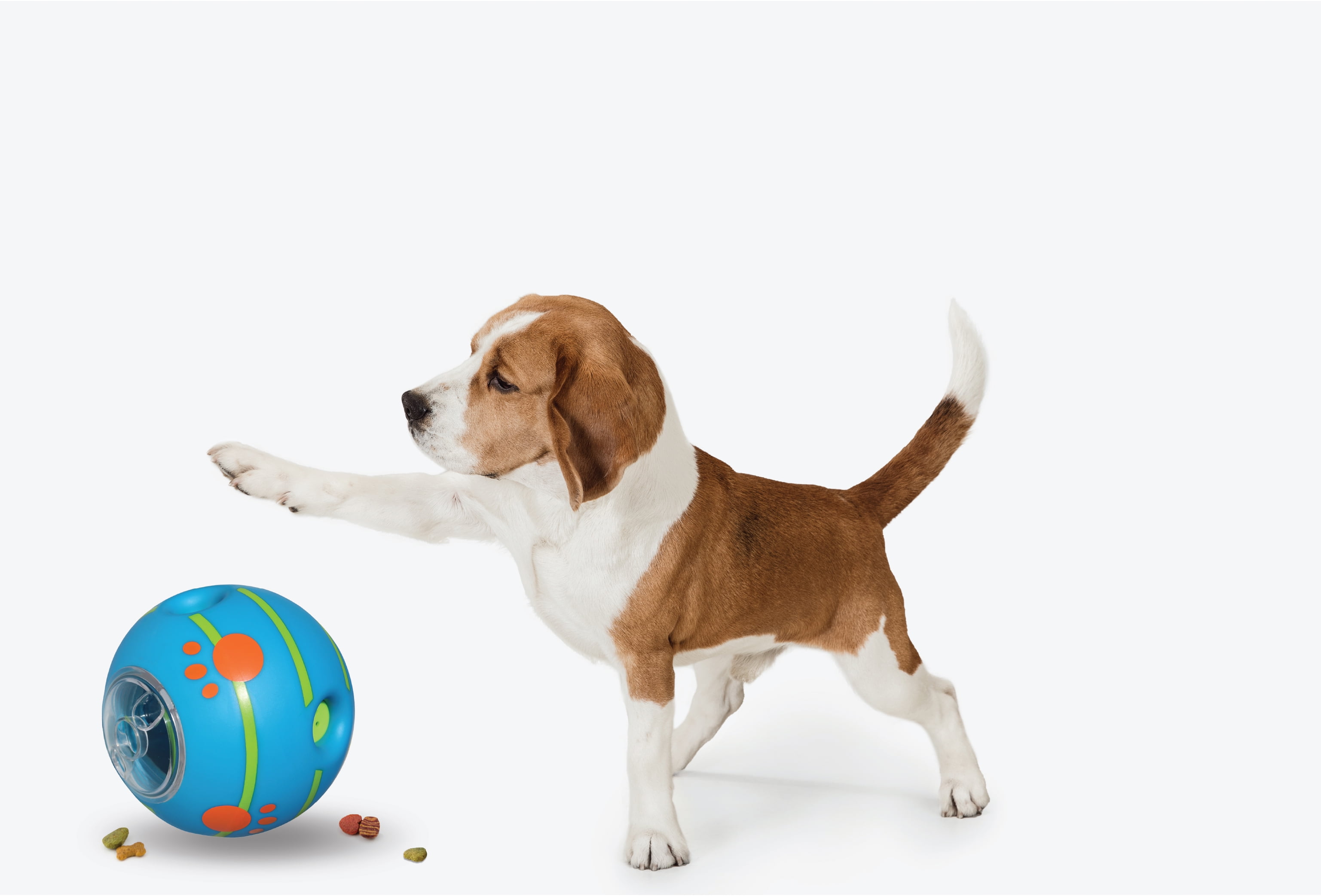 Play Wobble Ball Interactive Treat Toy In Rot — Für Hunde Mit Leckerli-Funktion
