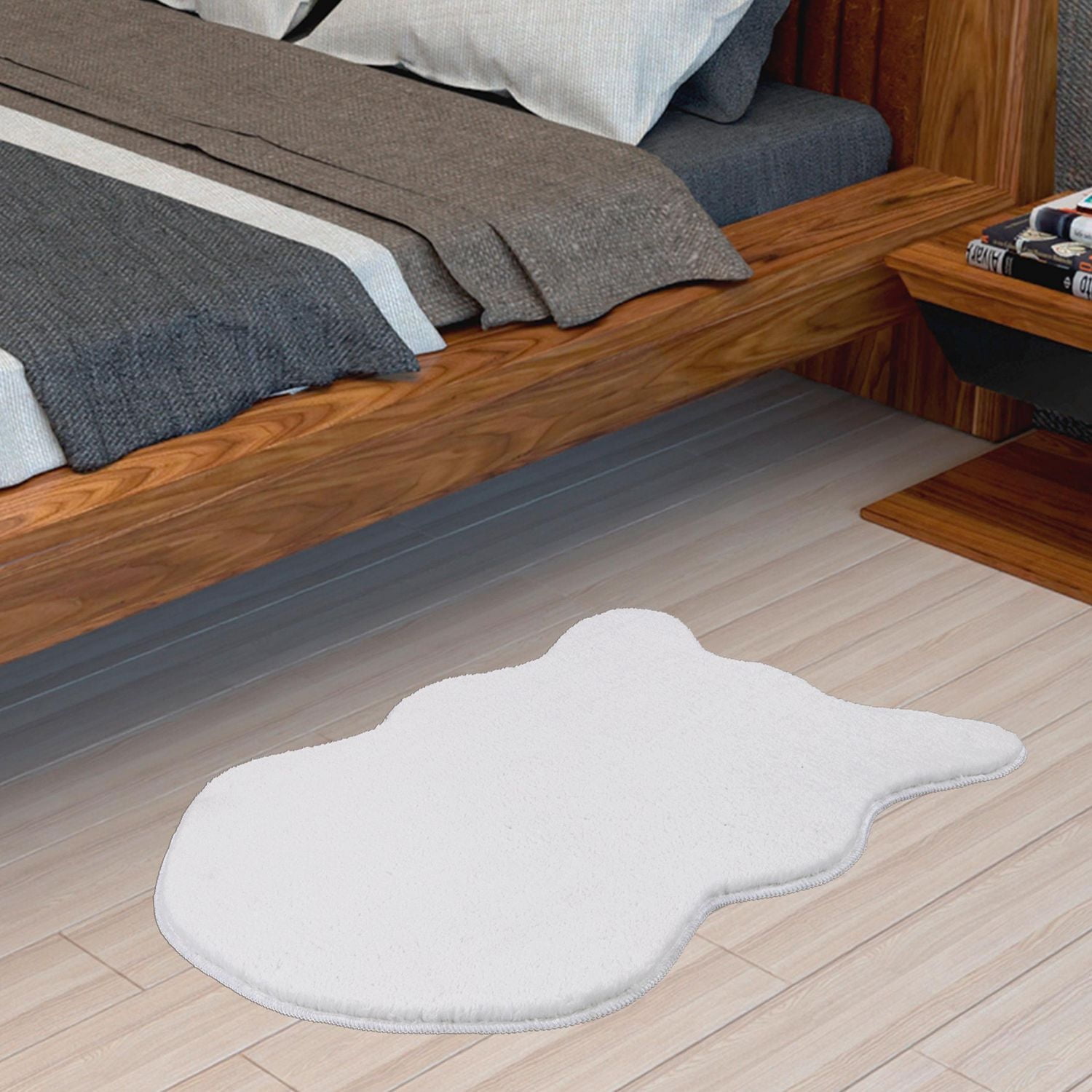 Flokati Collection (FFS) Modern Solid Design Non-Slip Area Rug, 2 ft.  in. x 3 ft. 3 in.