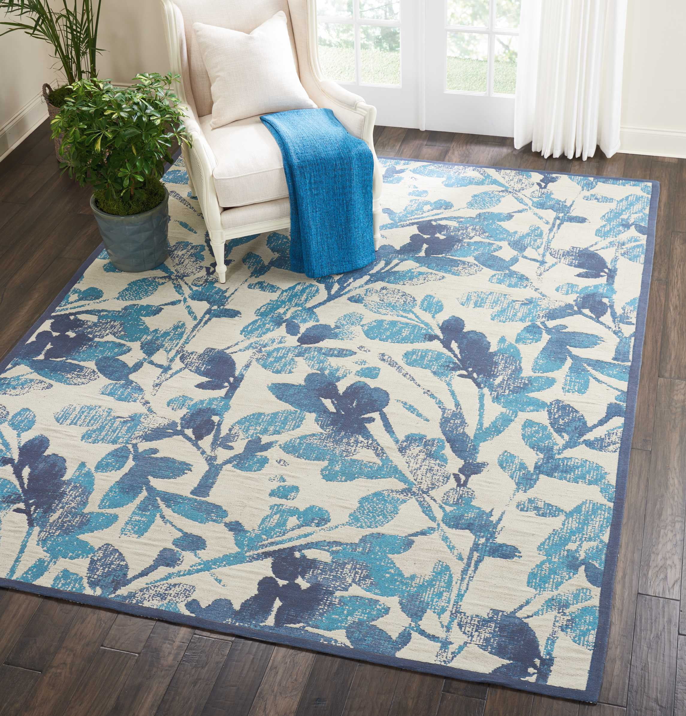 Nourison Vintage Lux 8' x 10' Indigo Modern Indoor Rug