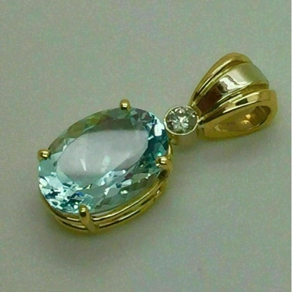 2.00Ct Oval Cut Simulated Aquamarine Solitaire Pendant 14K Yellow Gold Finish