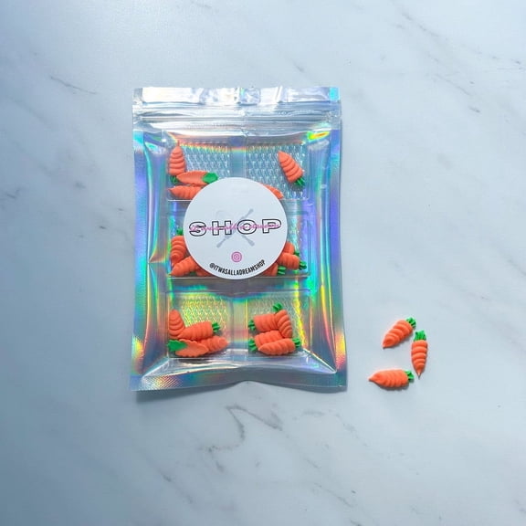 SMALL CARROT EDIBLE DECORATIONS