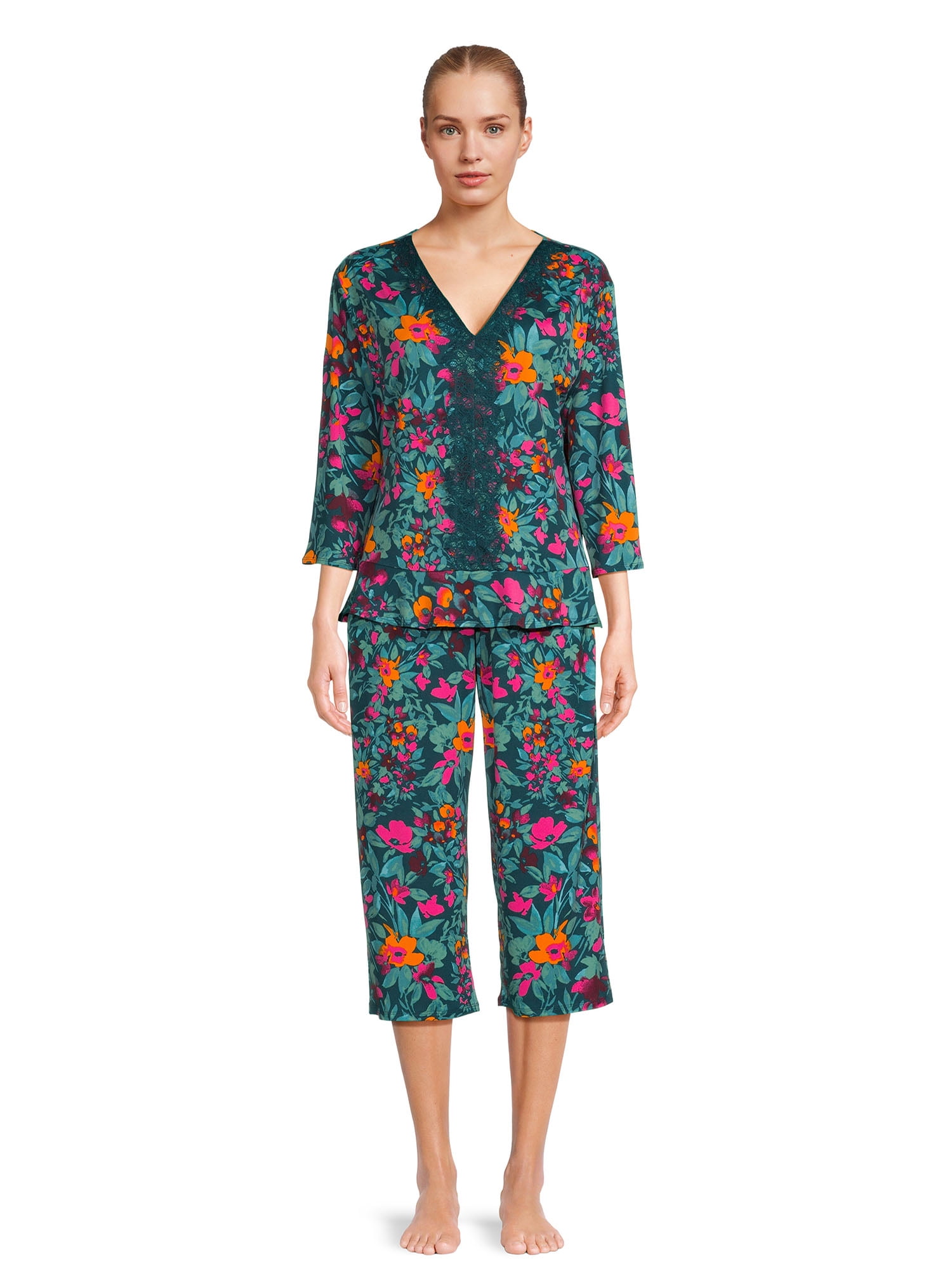 The Pioneer Woman 3/4 Sleeve V-Neck Top and Cropped Pant Pajama Set, 2-Piece, Women's