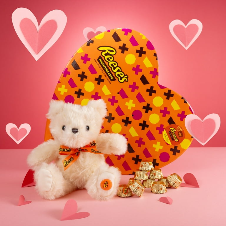 Galerie REESE'S Extra Large Heart Box with Bear Plush, 7.1 oz