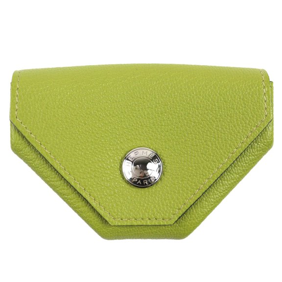 Pre-Owned HERMES Le Vingt-Quatre 24 Chevre leather wallet in Vert Anise (anise green) with...