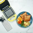 thumbnail image 4 of Uncanny Brands Sanrio Gudetama Sandwichera - Pequeño aparato de cocina, 4 of 5