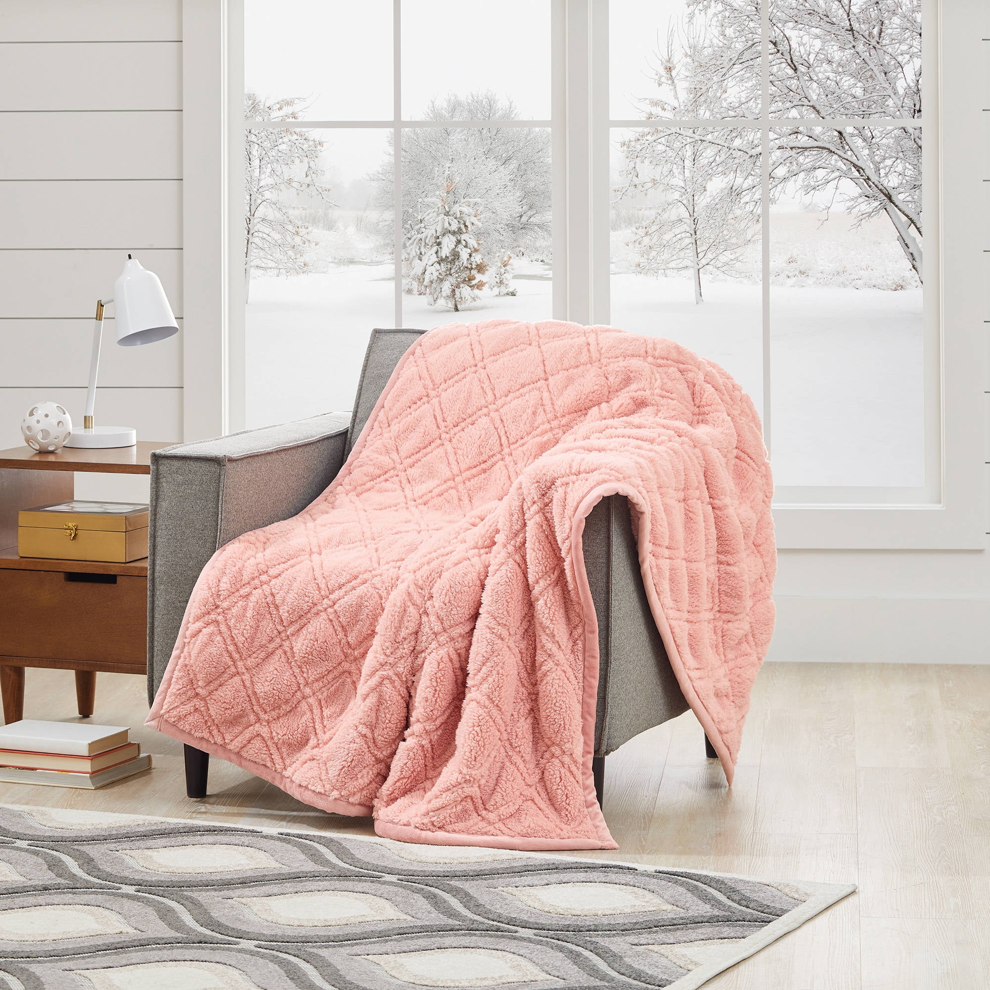 Better Homes & Gardens Quilted Sherpa Blush Throw Blanket, 1 Each
