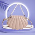 thumbnail image 3 of Elegante Bolso de Mensajero de Concha Con Cadena de Perlas de IMitación Bolso de Hombro de Cuero de Pu, Bolso de Hombro Elegante Con Cadena de Perlas Artificiales de Cuero, 3 of 6