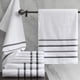 thumbnail image 2 of Juego de toallas de baño Comfort Spaces, algodón, 8 piezas, Zero Twist, 2 of 5