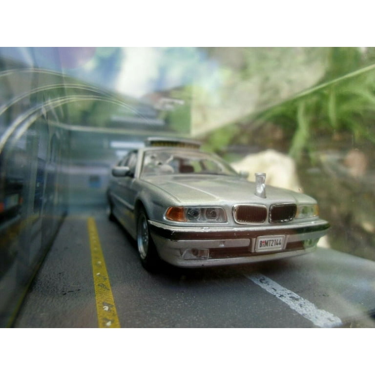 JAMES BOND - 1/43 BMW 750iL (TOMORROW NEVER DIES) (KY12