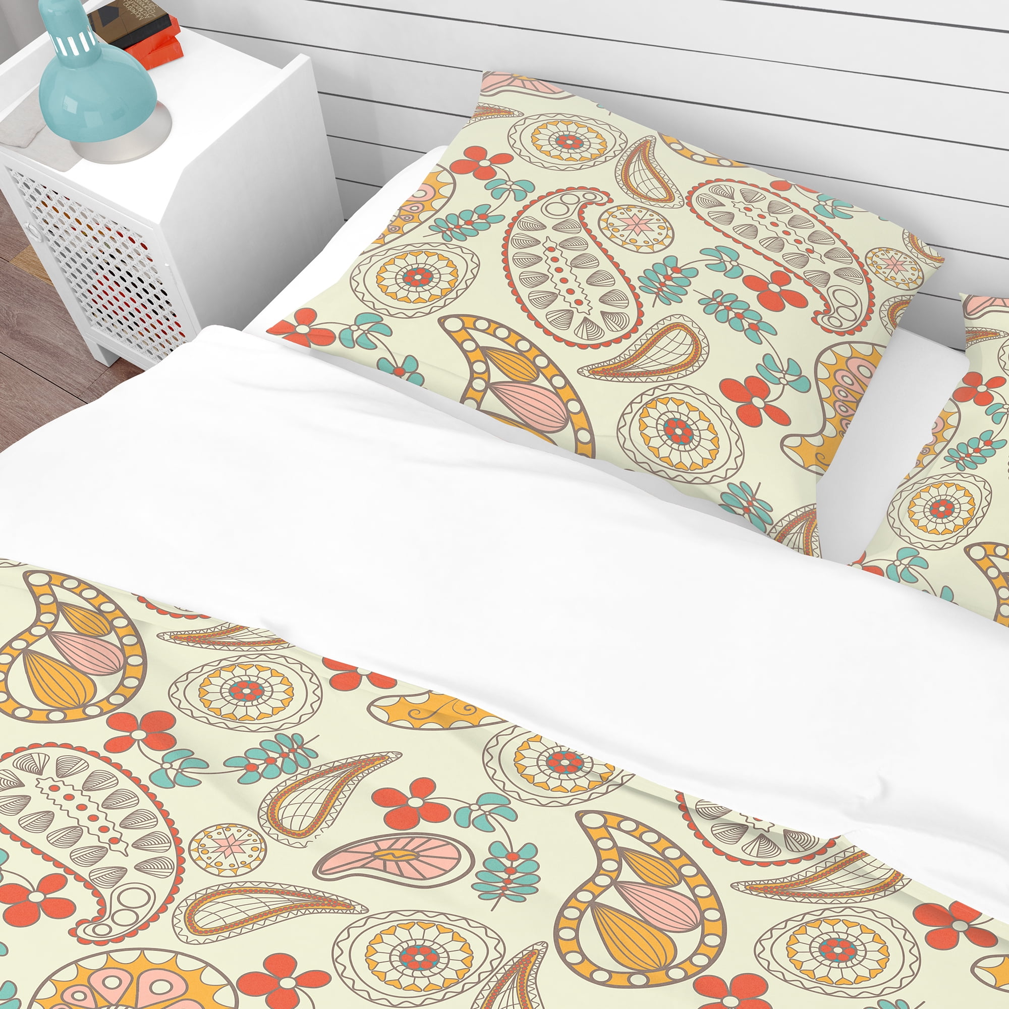 Designart 'Paisley Pattern' Vintage Duvet Cover Set