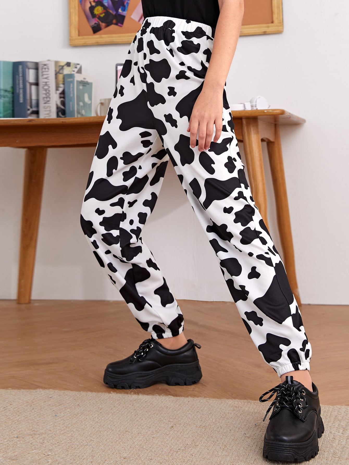 black-and-white-casual-teen-girls-cow-print-pants-12-13y-62in-y22019d