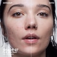 thumbnail image 2 of Foundation Urban Decay Face Bond autoendurecible a prueba de agua, 2 of 8