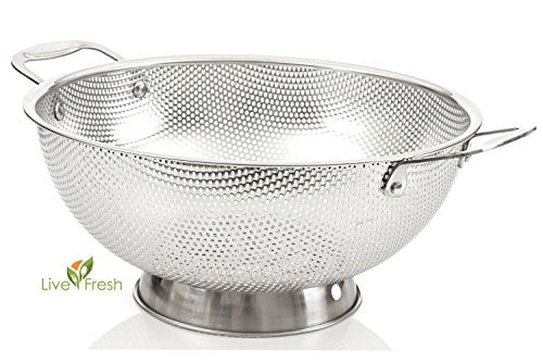 handled colander