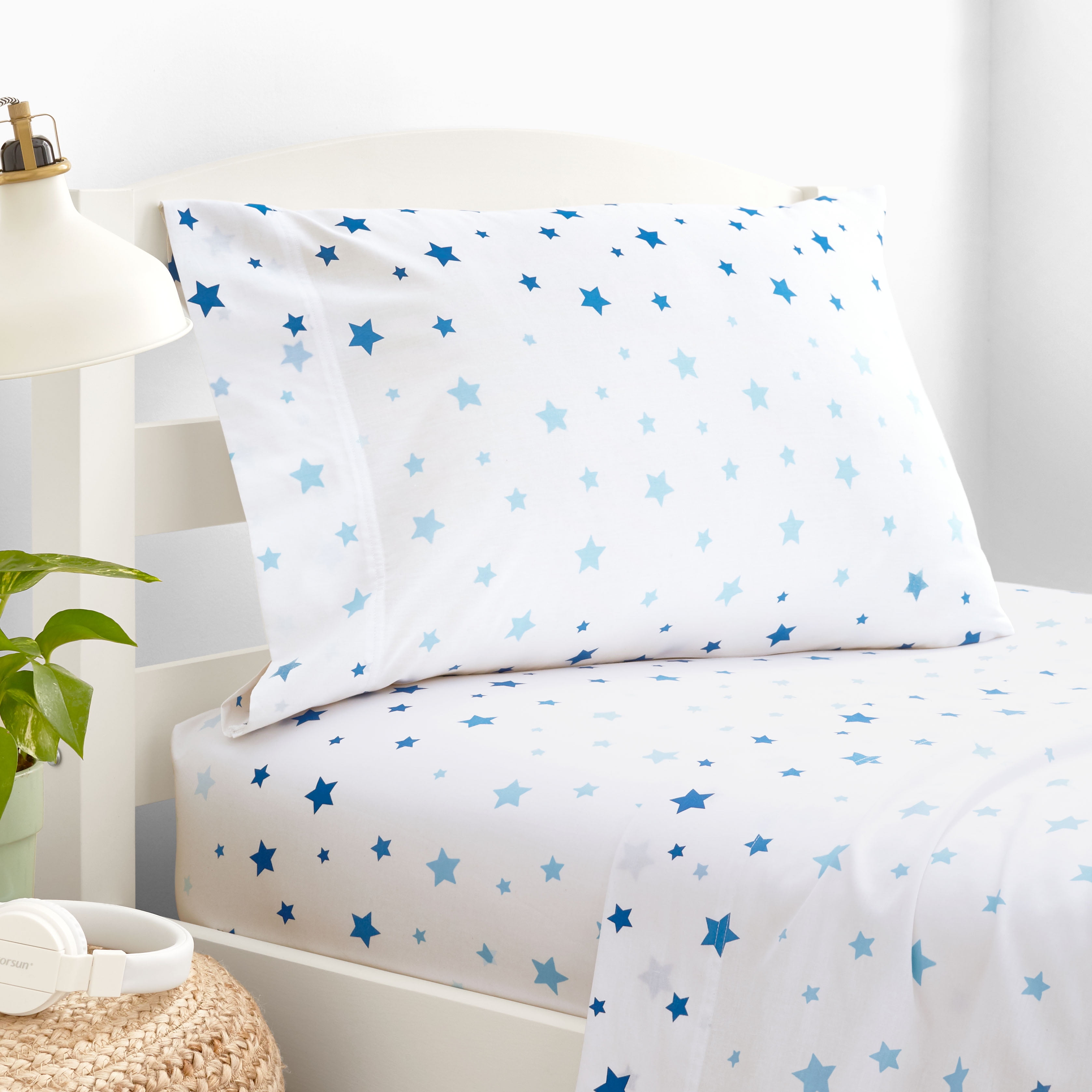 Carousel Designs Blush Pink Stars Toddler Bed Comforter 