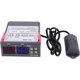 thumbnail image 1 of Un controlador de humedad incorporado con sensor de alta precisión STC-3028, pantalla digital, control de temperatura para componentes electrónicos de 12V. esquí esquí Gafas de esquí, 1 of 5